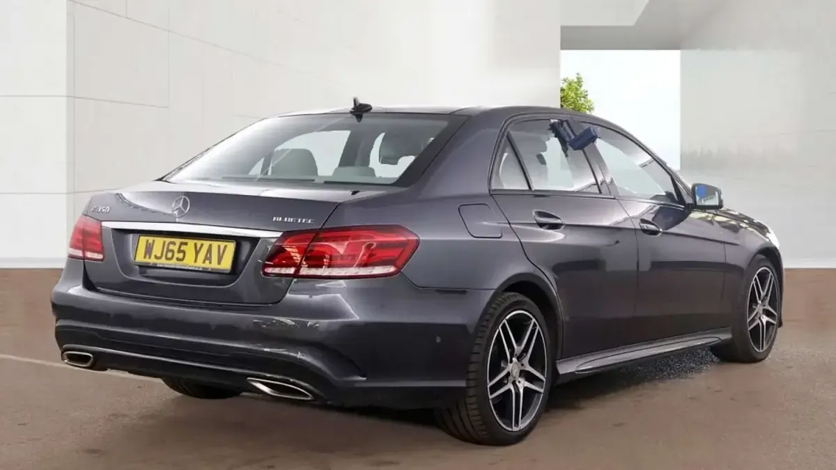 Used Mercedes E350 Premium Plus 254 HP (186 kW) 2015 Grey Sedan