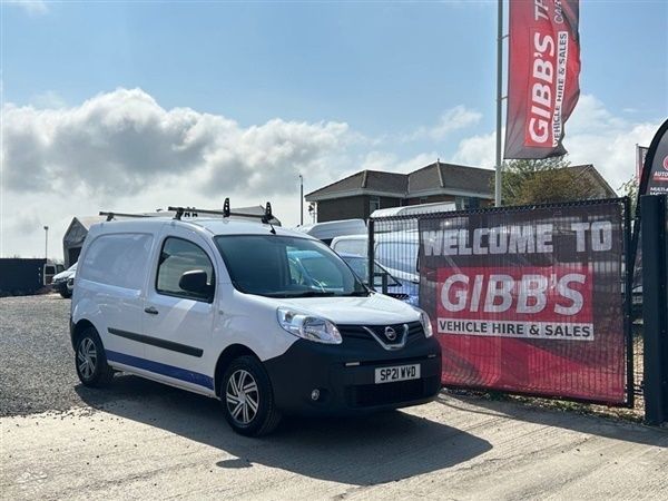 White Used 2021 Nissan NV250 Acenta Van | £8,994 (A bit pricey) - Image 1/1