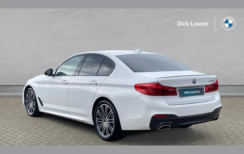 Used BMW 520 M Sport 187 HP (137 kW) 2020 White Sedan