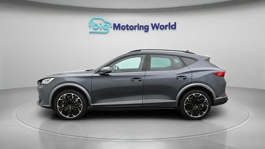 Usado Cupra Formentor VZ3 310 CV (228 kW) 2022 Gris SUV