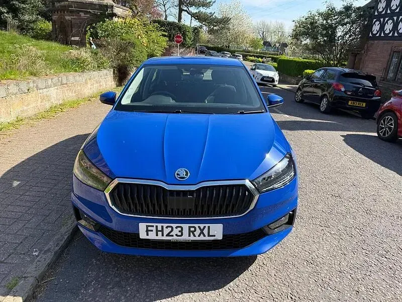 Used Skoda Fabia Comfort 80 HP (58 kW) 2023 Blue Hatchback