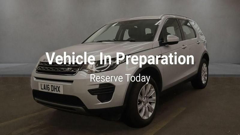 Used Land Rover Discovery Sport SE 180 HP (132 kW) 2016 Silver SUV
