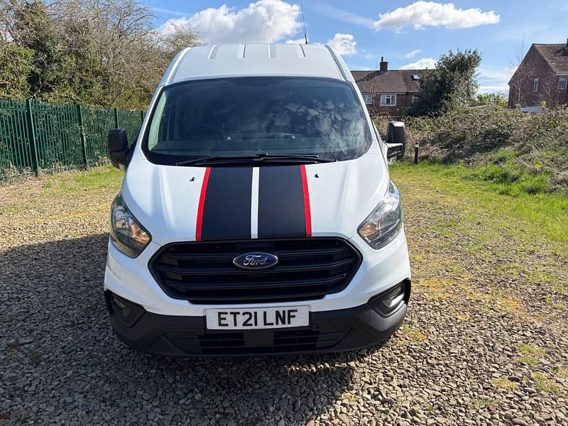 Used Ford Transit Custom 2021 Frozen white Van