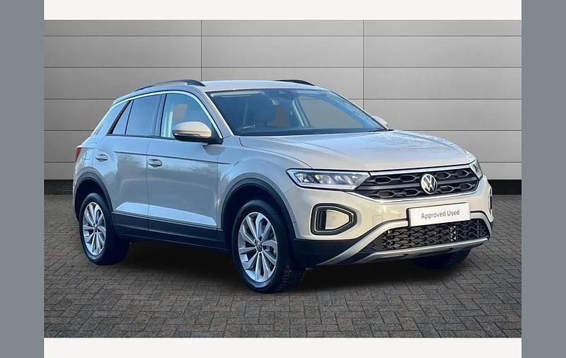 Ascot grey Used 2025 VW T-Roc Match SUV | £25,195 (Fair price) - Image 1/3
