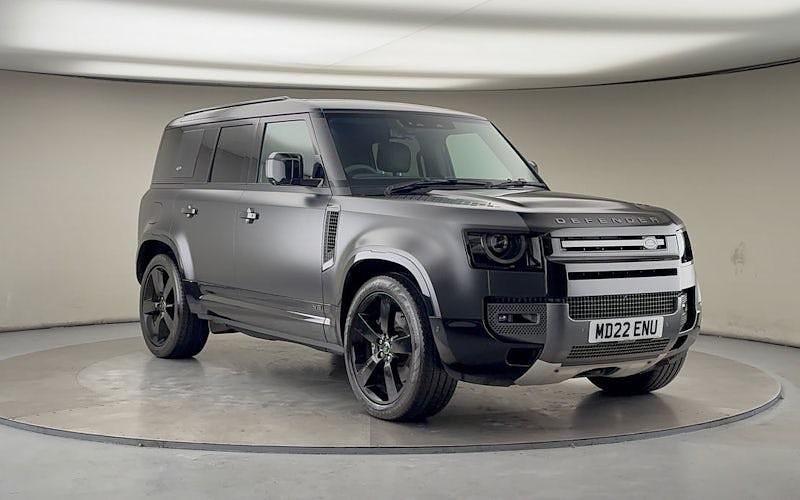 Used Land Rover Defender Carpathian Edition 525 HP (386 kW) 2024 Estate