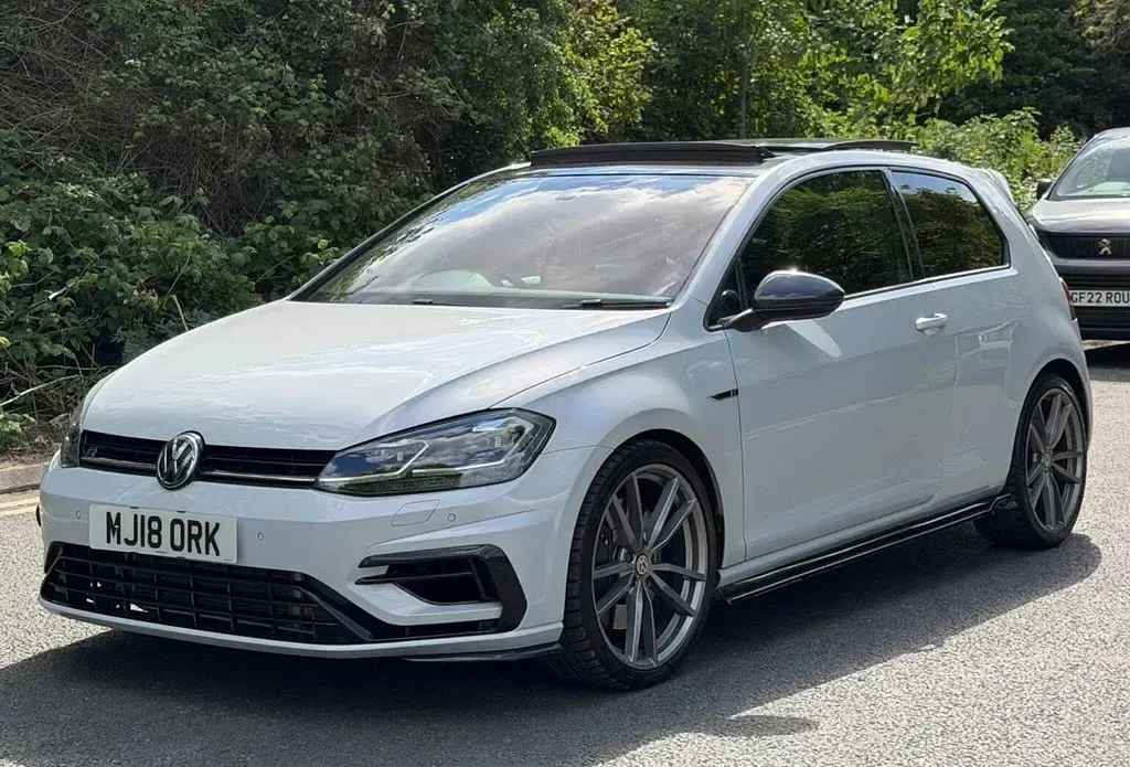 Used VW Golf VII R 2018 Silver Hatchback