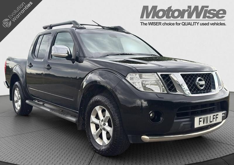 Black Used 2011 Nissan Navara Tekna Pickup | £3,495 (Super price) - Image 1/4