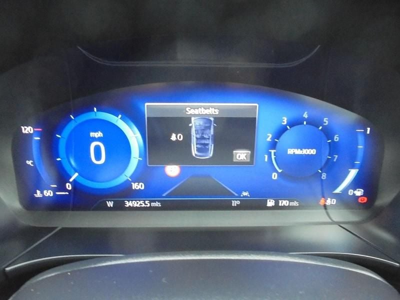 Used Ford Kuga ST-Line 150 HP (110 kW) 2023 Silver SUV