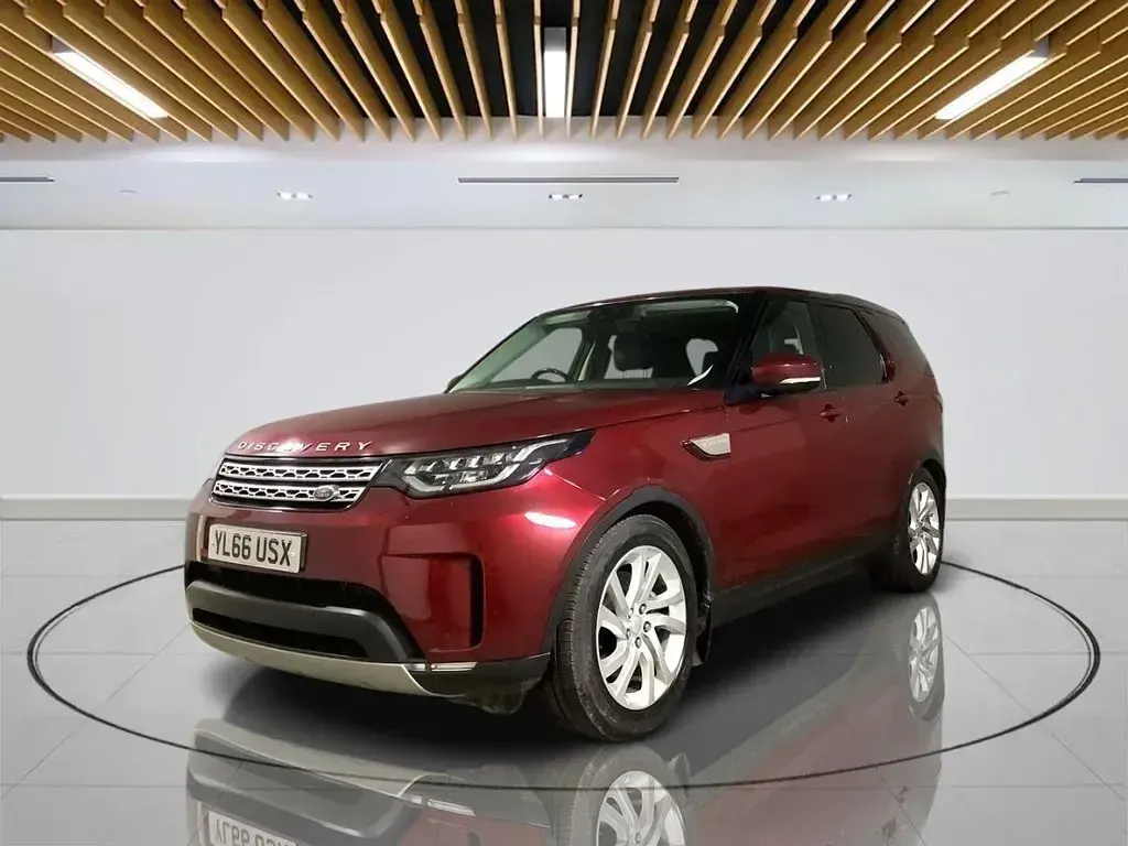 Used Land Rover Discovery HSE 240 HP (176 kW) 2017 Red SUV