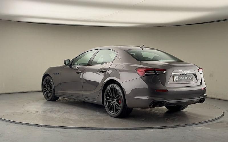 Used Maserati Ghibli 330 HP (242 kW) 2021 Sedan