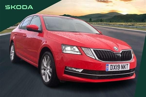 Red Used 2019 Skoda Octavia SE L Hatchback | £16,381 (Fair price) - Image 1/4