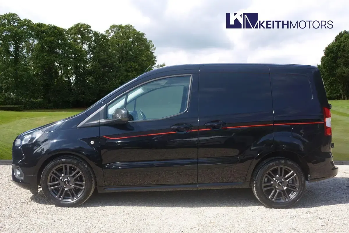 Used Ford Transit Courier Sport 100 HP (73 kW) 2020 Black Van