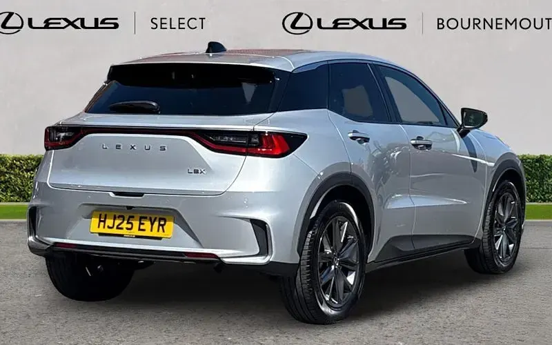Used Lexus LBX 136 HP (100 kW) 2025 Silver SUV