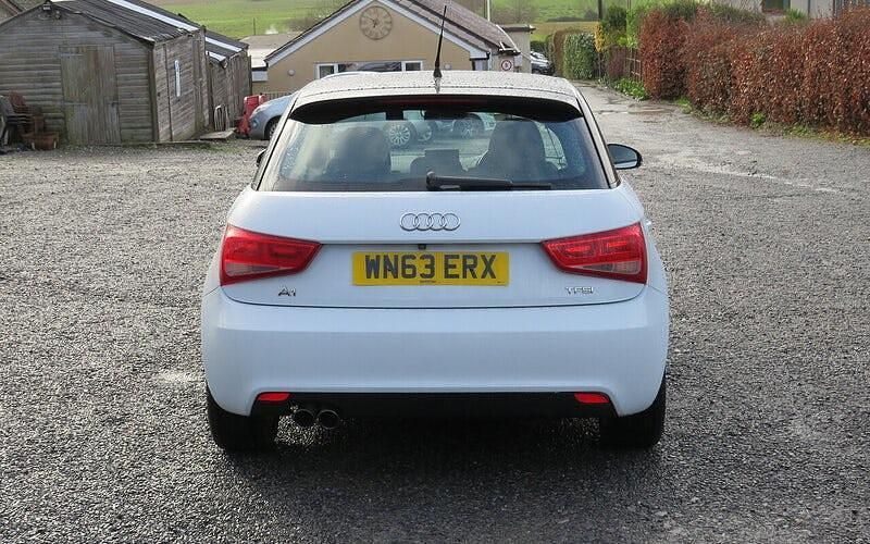 Used Audi A1 Sportback Sport 122 HP (89 kW) 2014 Hatchback