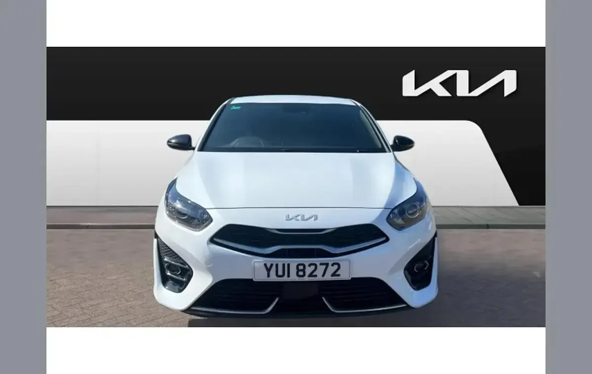 Used Kia ProCeed GT-Line 160 HP (117 kW) 2023 White Estate