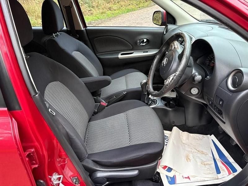 Used Nissan Micra Acenta 80 HP (58 kW) 2016 Red Hatchback