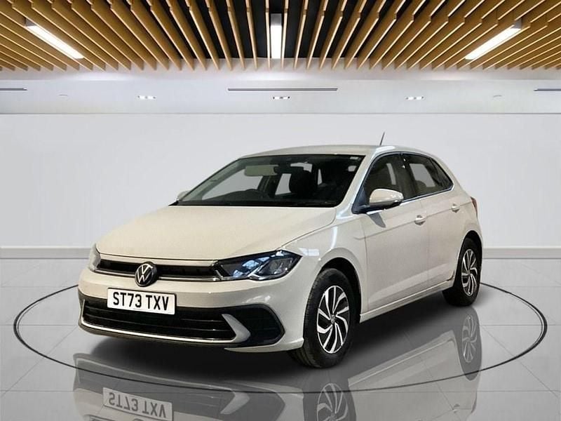 Begagnad VW Polo S 95 HK (69 kW) 2023 Grå Halvkombi
