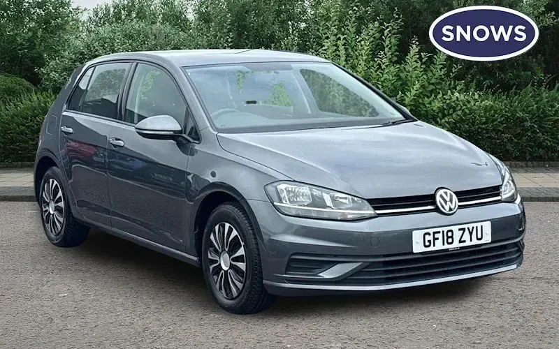 Used VW Golf VII S 125 HP (91 kW) 2018 Hatchback