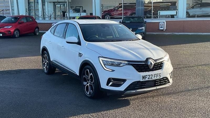 White Used 2022 Renault Arkana R.S. SUV | £13,867 (Good price) - Image 1/1