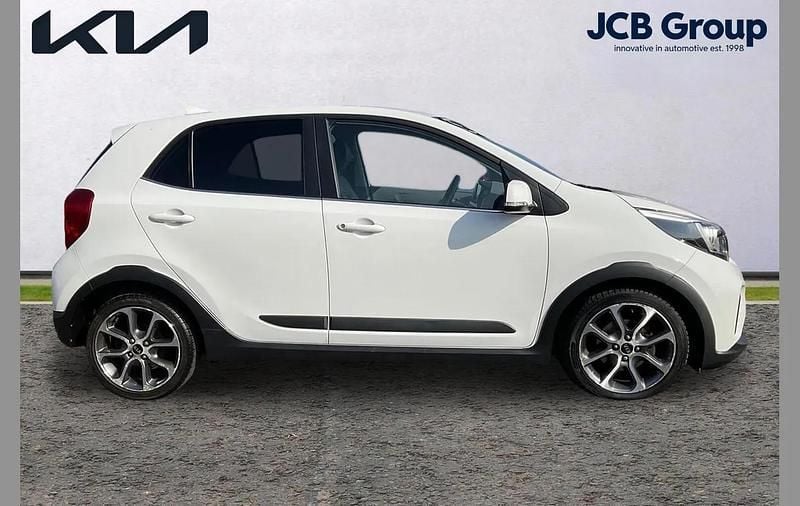 Used Kia Picanto X-Line 83 HP (61 kW) 2018 White Hatchback