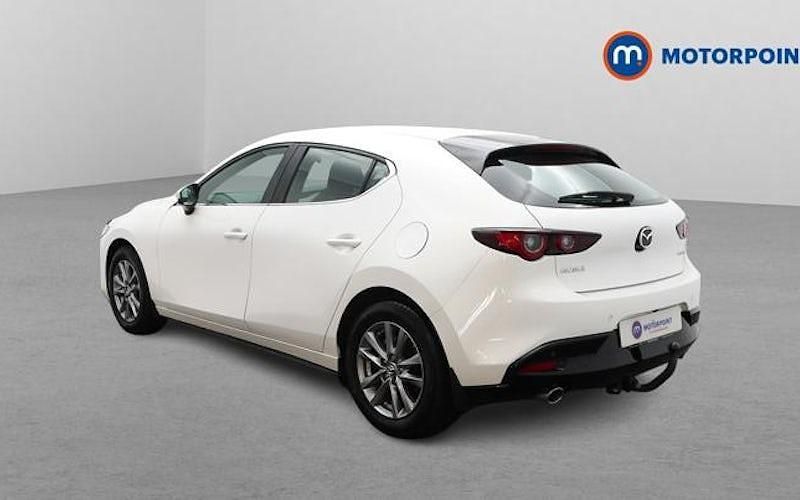 Used Mazda 3 Center-Line 122 HP (89 kW) 2023 White Hatchback
