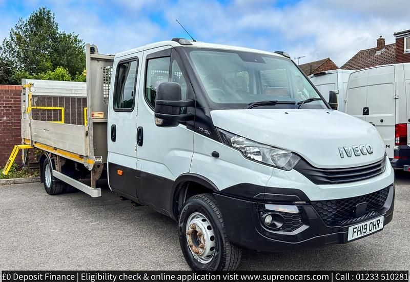 White Used 2019 Iveco Daily | £18,499 (Fair price) - Image 1/3