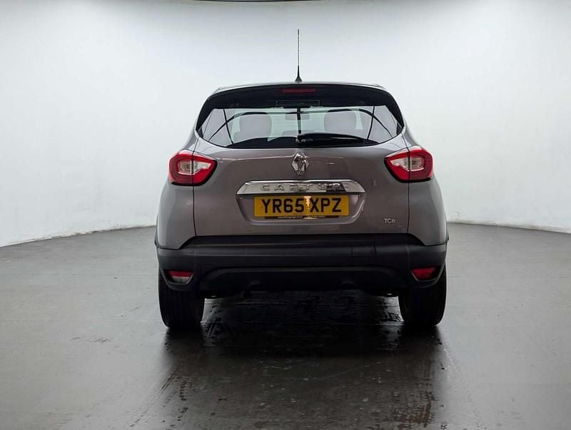 Used Renault Captur Dynamique 90 HP (66 kW) 2015 Grey/black SUV