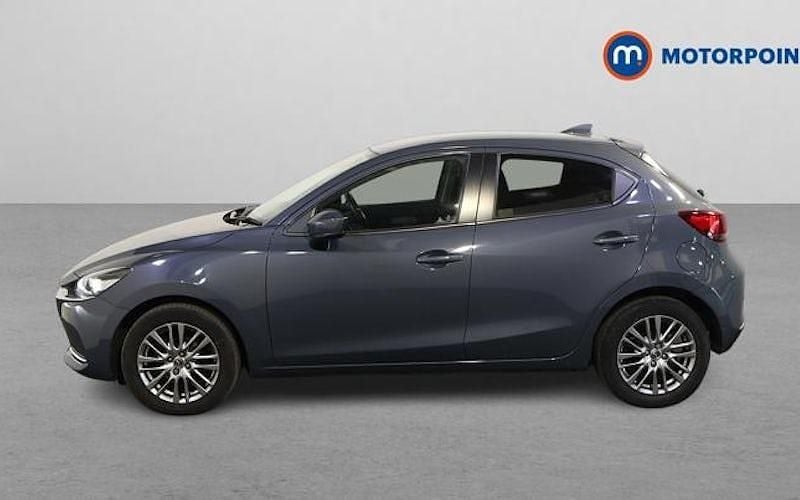 Usado Mazda 2 Inclusive 90 HP (66 kW) 2021 Cinzento Citadino