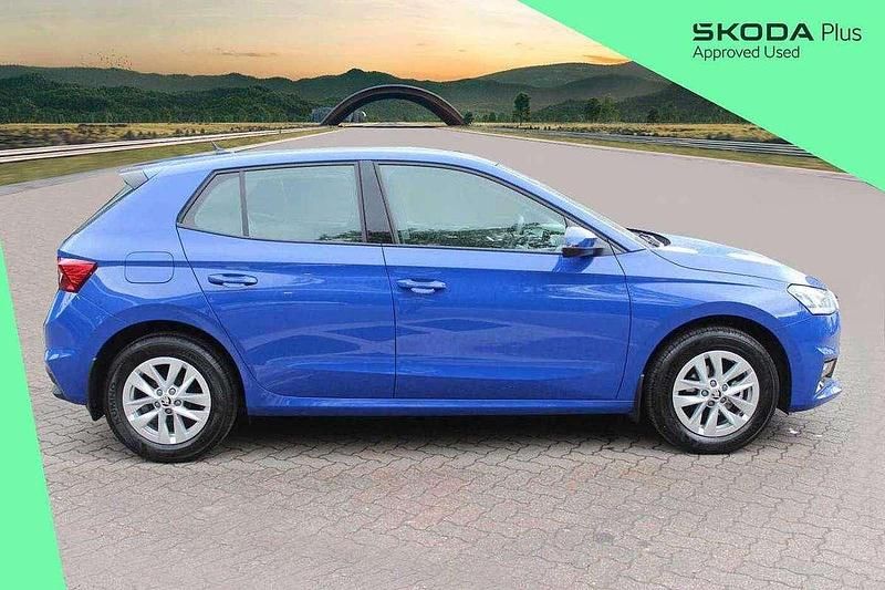Used Skoda Fabia Comfort 79 HP (58 kW) 2024 Blue Hatchback