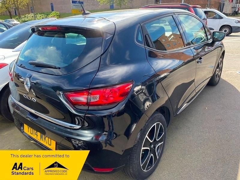 Used Renault Clio IV Dynamique 2014 Black Hatchback