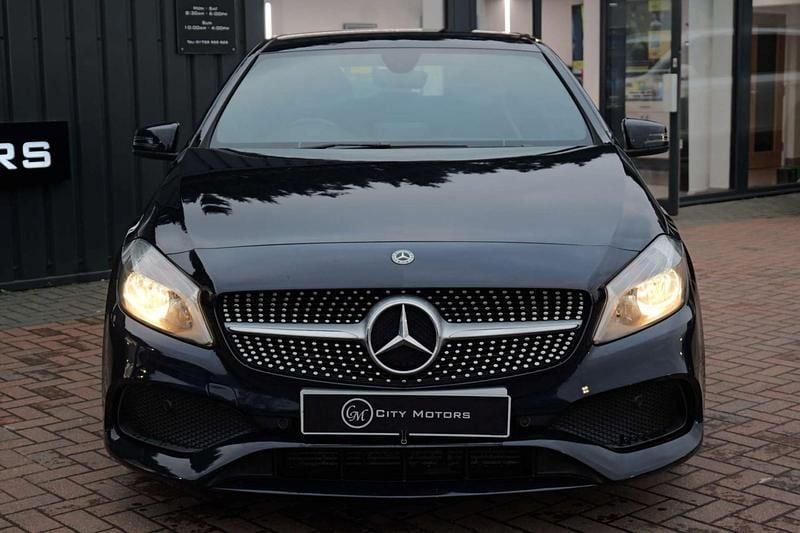 Used Mercedes A180 AMG line 2017 Blue Hatchback