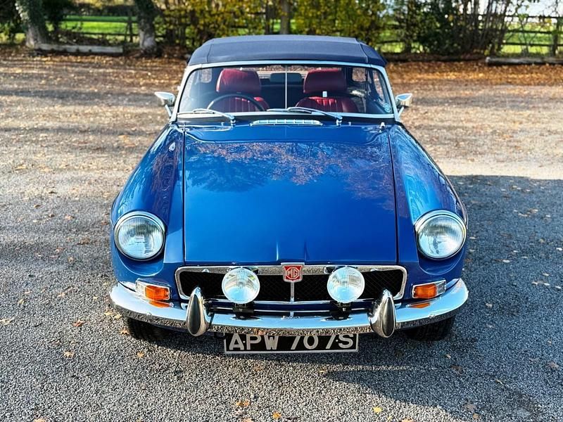 Used MG B 95 HP (69 kW) 1977 Blue