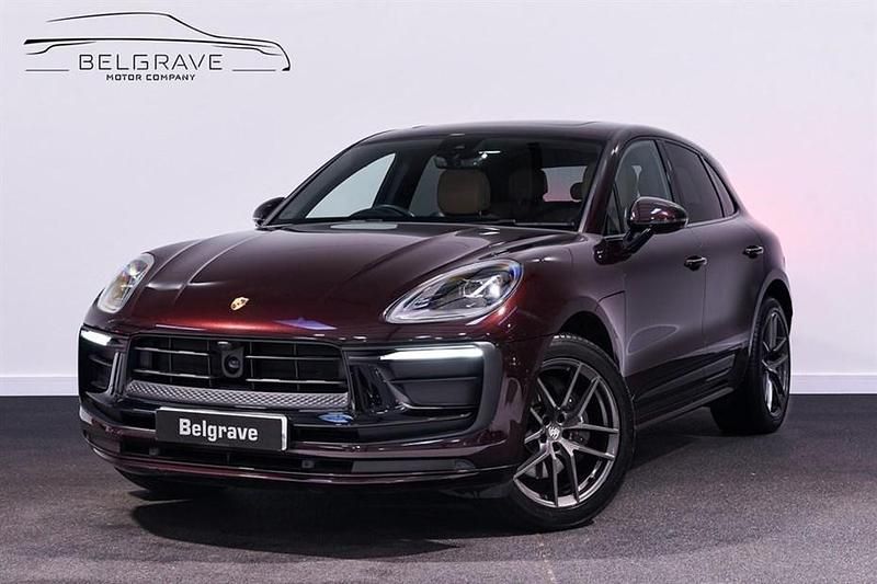Maroon Used 2023 Porsche Macan SUV | £51,980 (Expensive) - Image 1/1