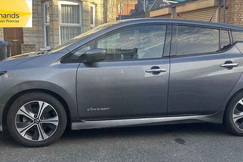 Used Nissan Leaf N-Connecta 110 kW (150 HP) 2018 Hatchback