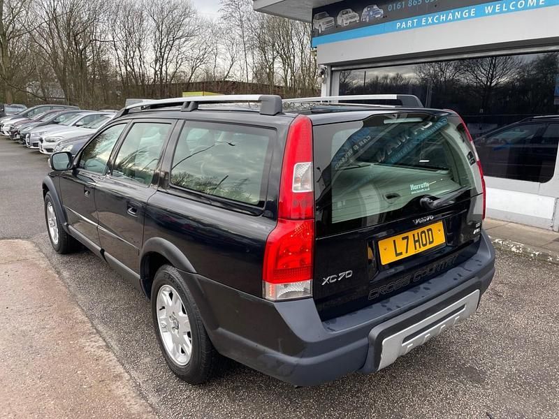 Usado Volvo XC70 SE 185 HP (136 kW) 2007 Preto Carrinha