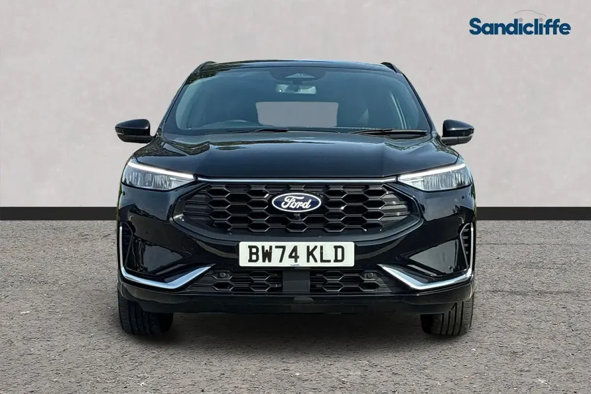 Used Ford Kuga ST-Line 150 HP (110 kW) 2025 Black SUV
