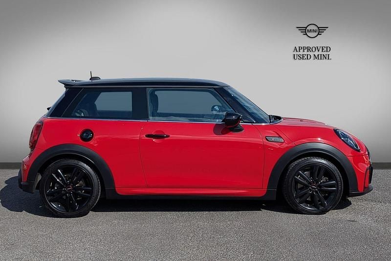 Usado Mini Cooper S Hatch 176 HP (129 kW) 2022 Vermelho Citadino