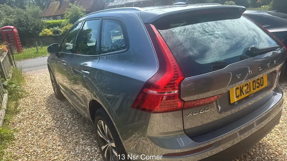 Used Volvo XC60 Momentum 2021 Grey SUV