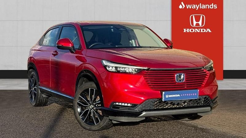 Used Honda HR-V Advance 131 HP (96 kW) 2022 Red SUV