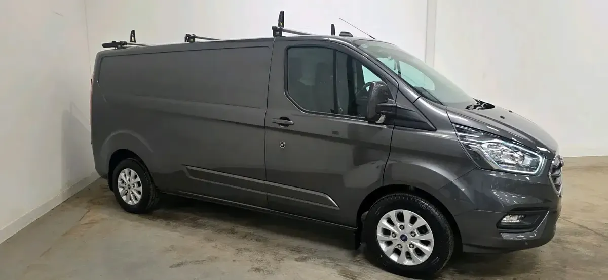 Used Ford Transit Custom Limited 170 HP (125 kW) 2023 Grey Van