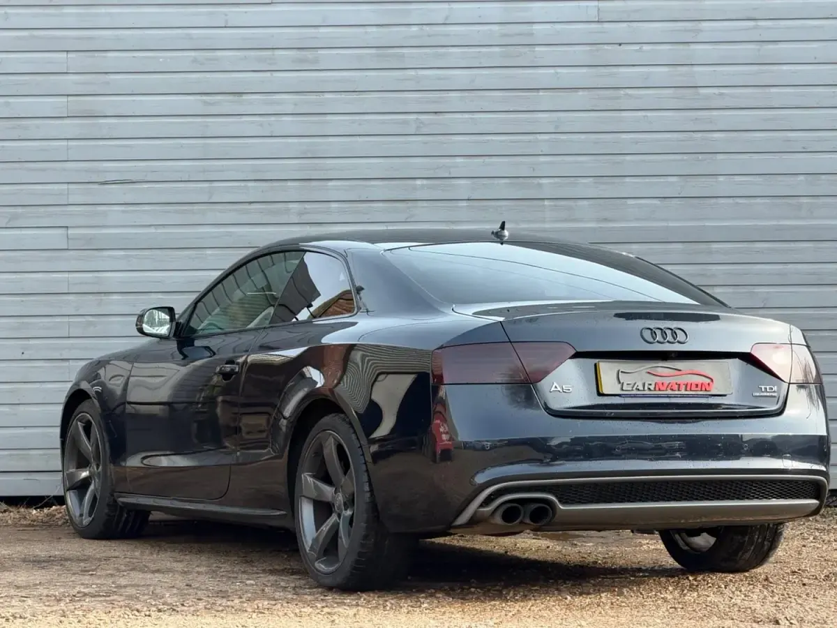 Used Audi A5 Black Edition 177 HP (130 kW) 2014 Blue Coupe