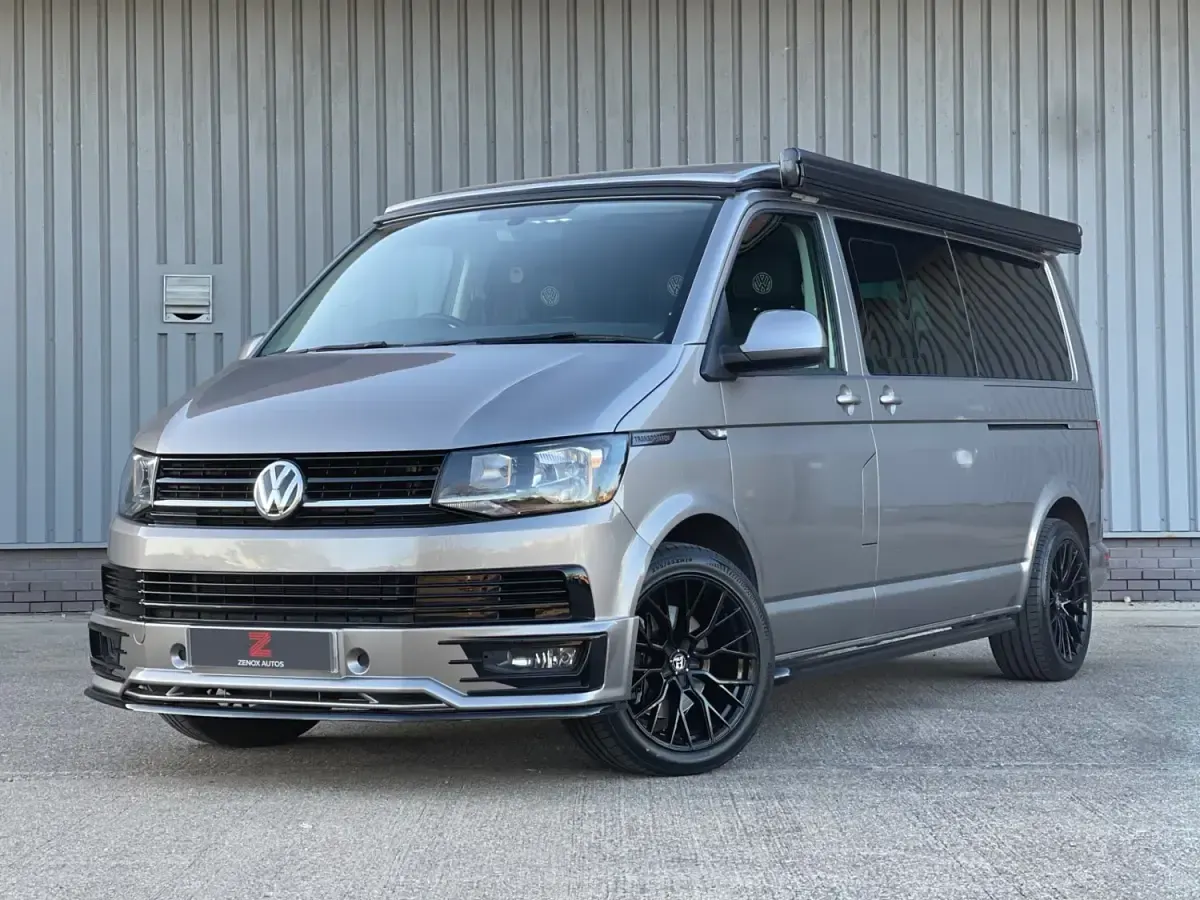 Begagnad VW Transporter Highline 2016 Beige Van