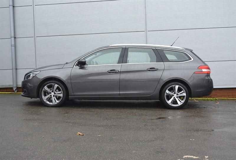 Used Peugeot 308 SW Allure 130 HP (95 kW) 2020 Grey Estate