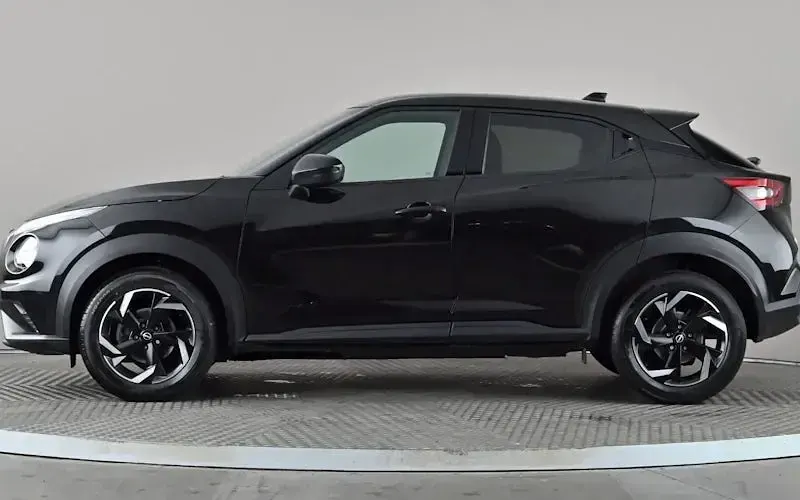 Used Nissan Juke N-Connecta 114 HP (83 kW) 2023 SUV