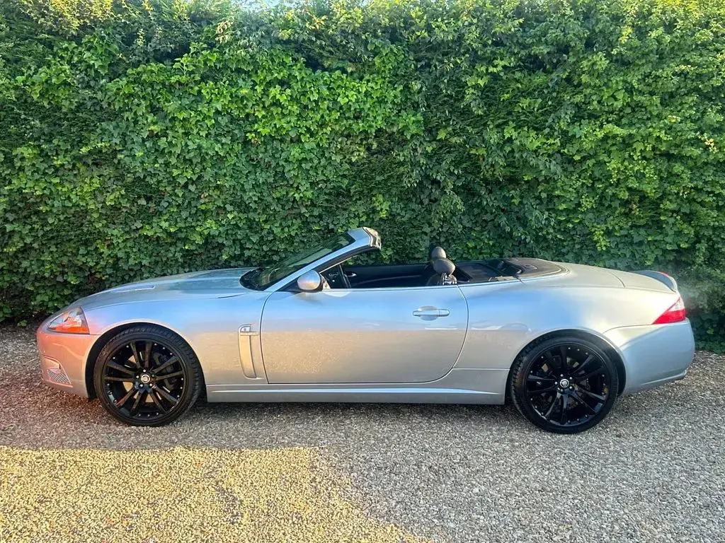 Used Jaguar XKR Supercharged 420 HP (308 kW) 2007 Silver Cabriolet