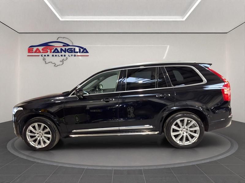 Usado Volvo XC90 Inscription 235 HP (172 kW) 2017 Preto SUV