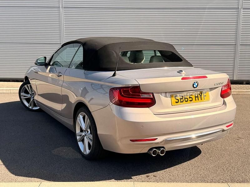 Used BMW 220 Luxury Line 190 HP (139 kW) 2015 Silver Cabriolet