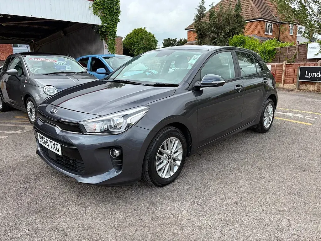 Used Kia Rio 2018 Grey Hatchback