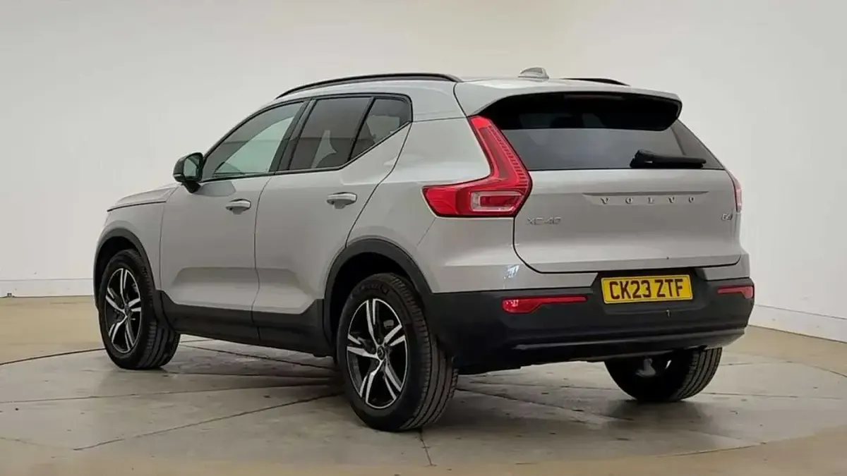 Used Volvo XC40 Plus 194 HP (142 kW) 2023 SUV