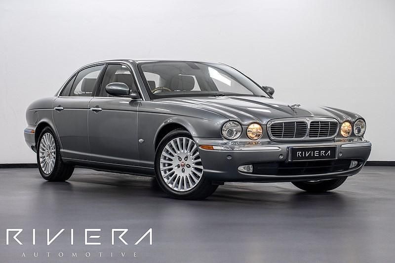 Grey Used 2006 Jaguar XJ6 Sovereign Sedan | £12,995 - Image 1/4
